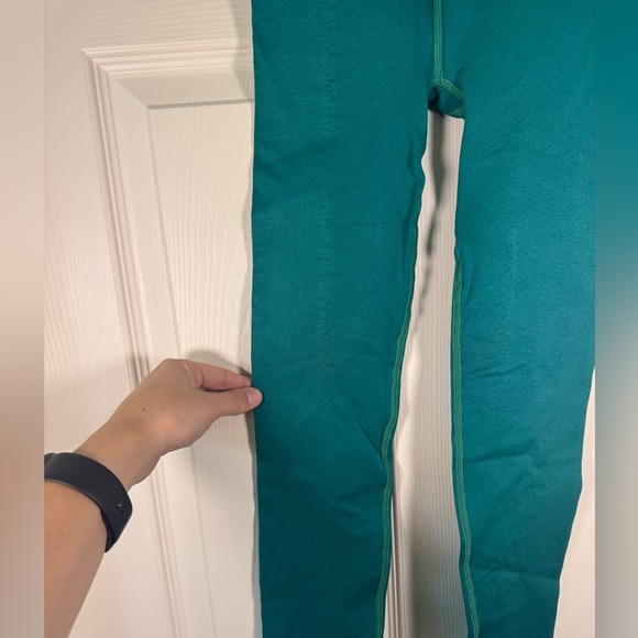 NWT Fabletics Sculptknit Classic Leggings Teal DIY Inseam High Rise Size Small - Picture 2 of 6